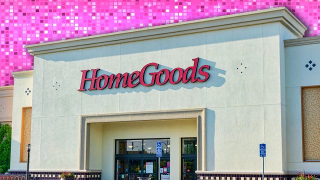 11 Best New HomeGoods Fall Entryway Finds Under $25. HomeGoods department store store, exterior, facade and entrance. Home Goods is an American store chain of discount home furnishing stores - Cupertino, California, USA - May 13, 2019