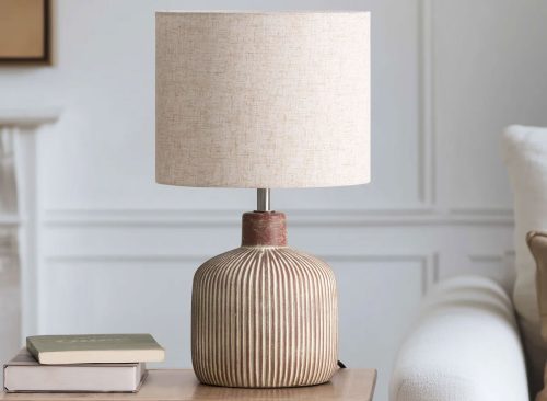 Cleofe Ceramic Table Lamp