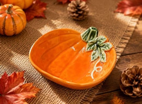 Miwamany Ceramic Thanksgiving Pumpkin Shaped Tableware Set Originality Western Style Sauce Dishes Bowls Plates Orange Novelty Dinnerware for Household Kitchen Holiday Party Dining Decor
