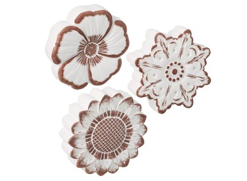 Wooden Flower Shaped Décor