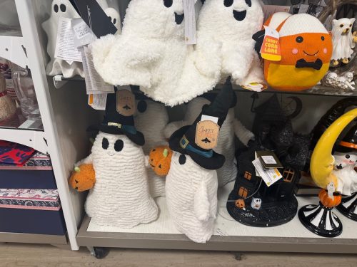 halloween-homegoods-plush-ghosts