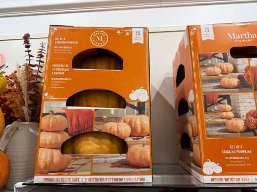 homegoods-entryway-stacked-pumpkins