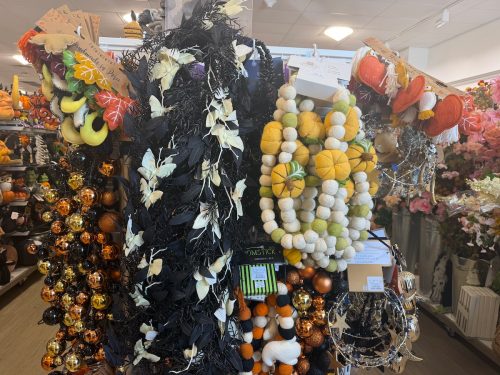 homegoods-halloween-garlands