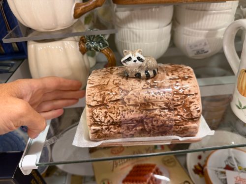 homegoods-kitchen-island-raccoon-log