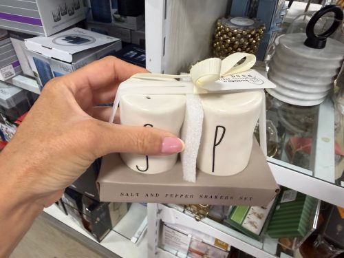 homegoods-kitchen-island-rae-dunn-salt-pepper