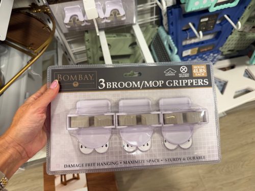 homegoods-laundry-room-under-20-clippers