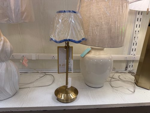 homegoods-living-room-under-$25-lamp