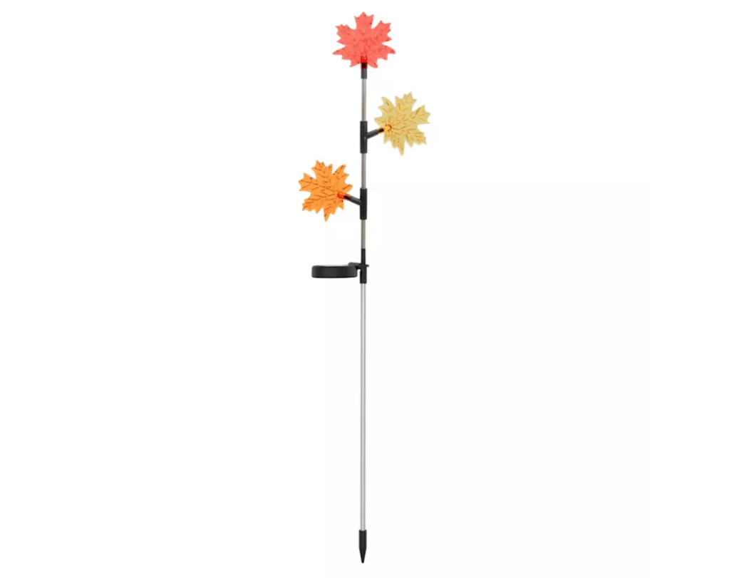 Lux Landscape Solar Triple Maple Leaf
