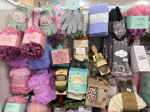 homegoods-christmas-gifts-under-25-bath-goodies