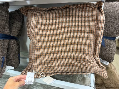 homegoods-cozy-fall-finds-houndstooth-pillow