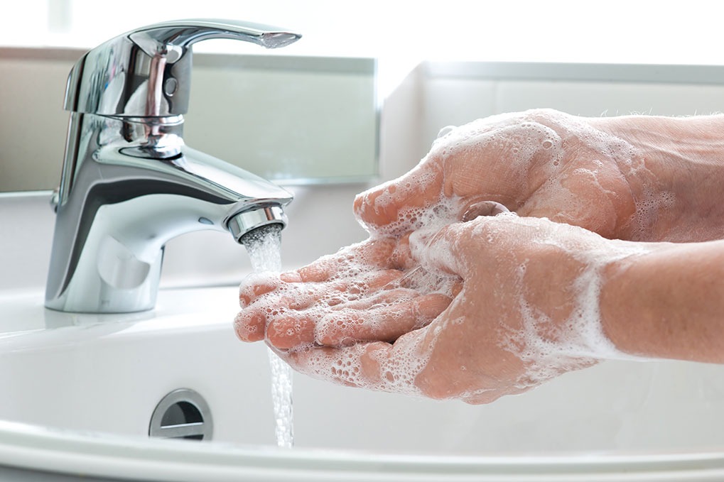 wash hands sick at work