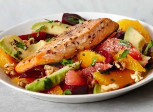 10-Minute Dinner: Baked Salmon With Beets, Citrus and Avocado