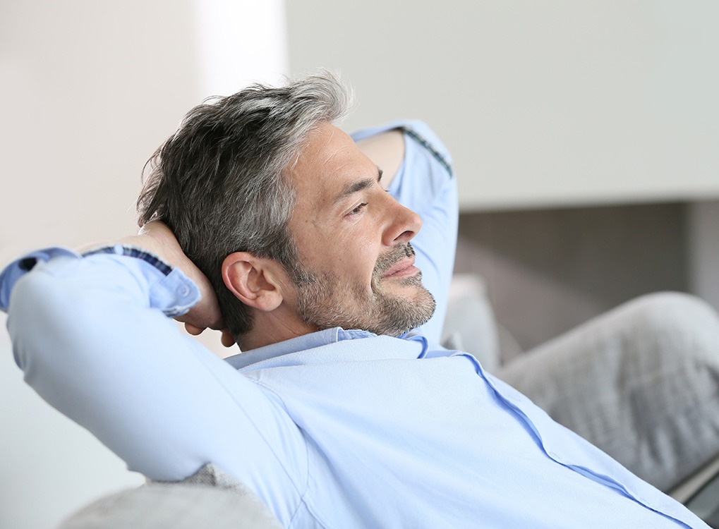 Older man, relaxing, more time, productivity 60 minutes