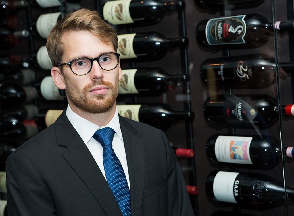 How to Start a Wine Collection, By the World's 1 Wine Expert — Best Life